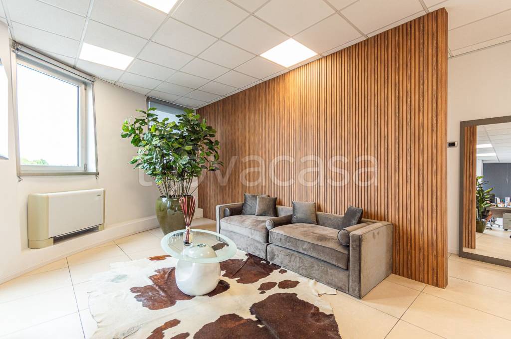 ufficio in vendita a Padova in zona Camin / Granze