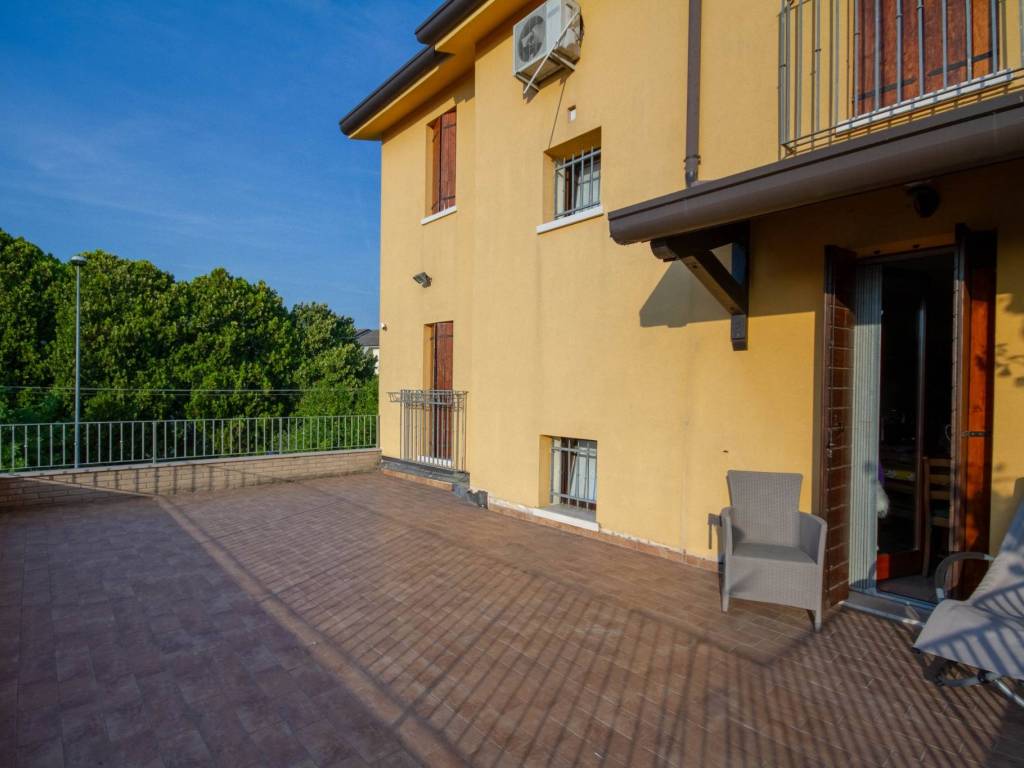 casa indipendente in vendita a Padova in zona Guizza