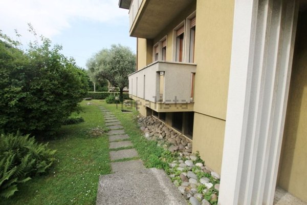 appartamento in vendita a Padova in zona Ponte di Brenta