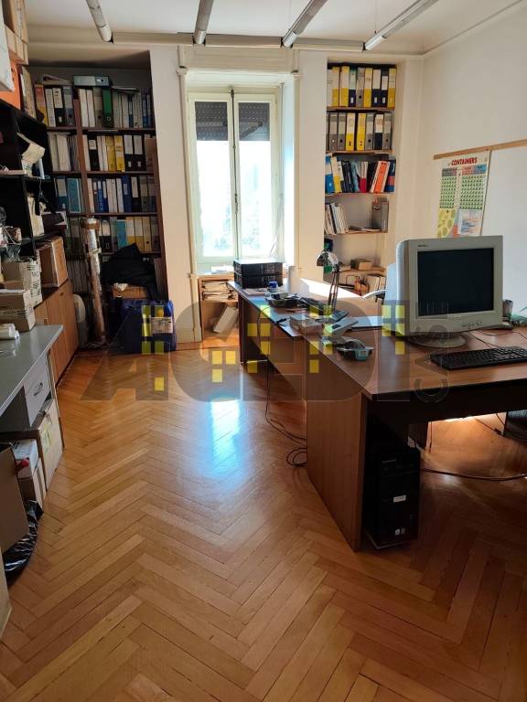 ufficio in vendita a Padova
