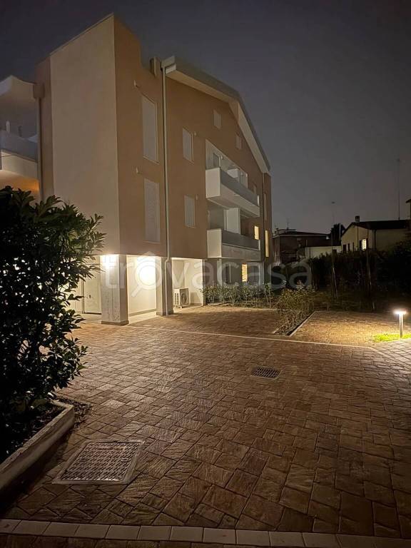 appartamento in vendita a Padova in zona Sant'Osvaldo / Santa Rita