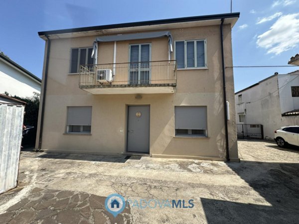 casa indipendente in vendita a Padova in zona Centro Storico
