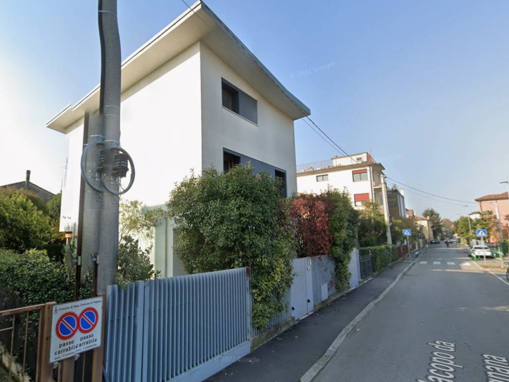 casa indipendente in vendita a Padova in zona Arcella