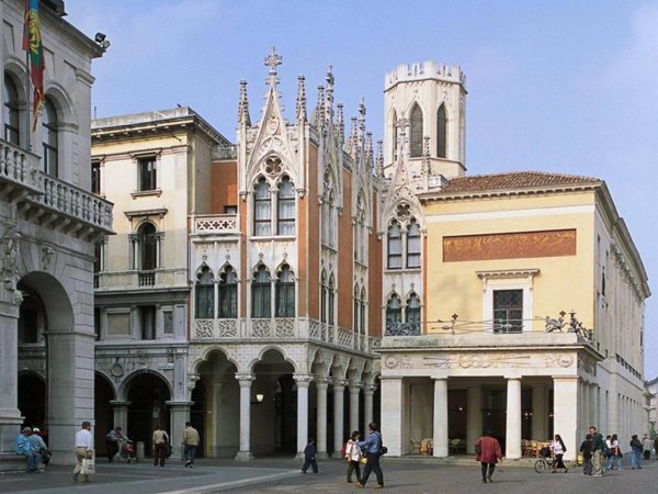 appartamento in vendita a Padova in zona Centro Storico