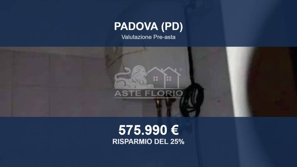 negozio in vendita a Padova in zona Stanga
