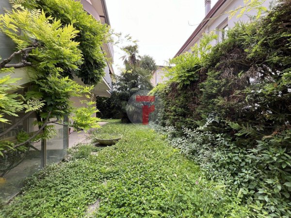 casa indipendente in vendita a Padova