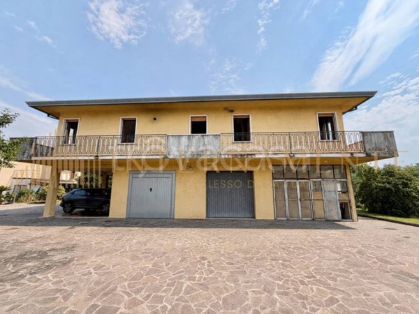 appartamento in vendita a Padova in zona Montà