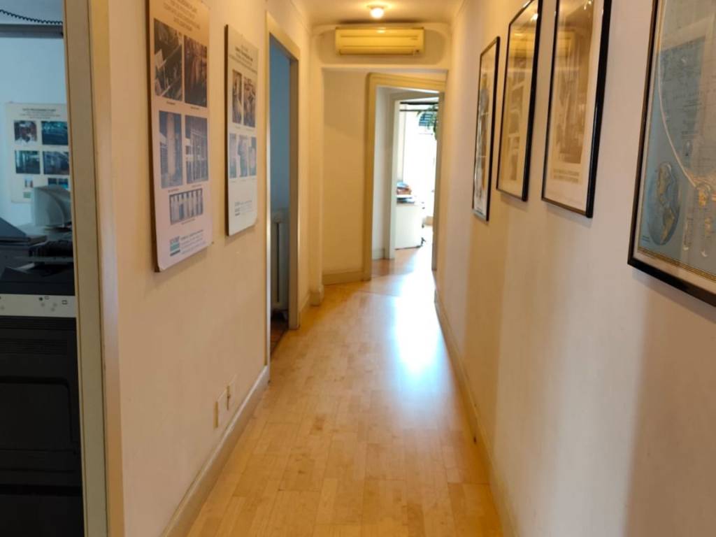 ufficio in vendita a Padova in zona Savonarola