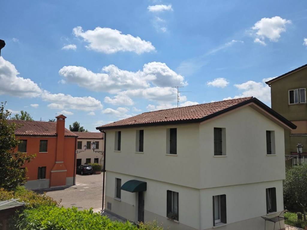 appartamento in vendita a Padova in zona Guizza