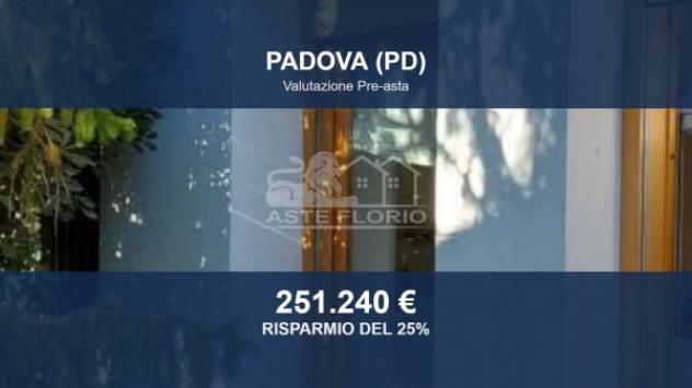 casa indipendente in vendita a Padova in zona Arcella