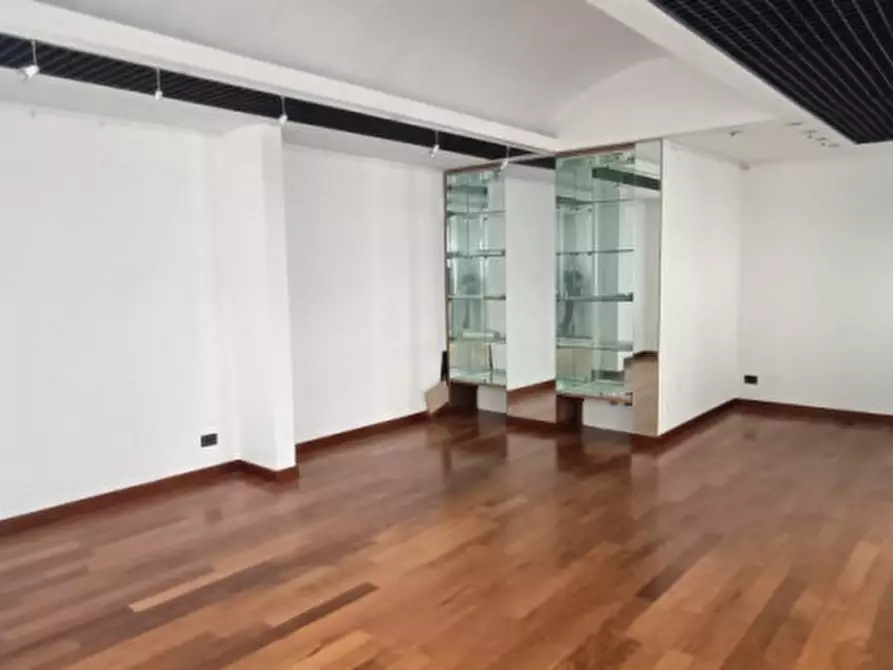 negozio in vendita a Padova in zona Centro Storico