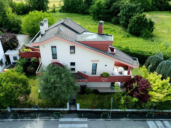 casa indipendente in vendita a Padova in zona Guizza