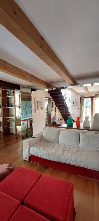 casa indipendente in vendita a Padova in zona Sant'Osvaldo / Santa Rita