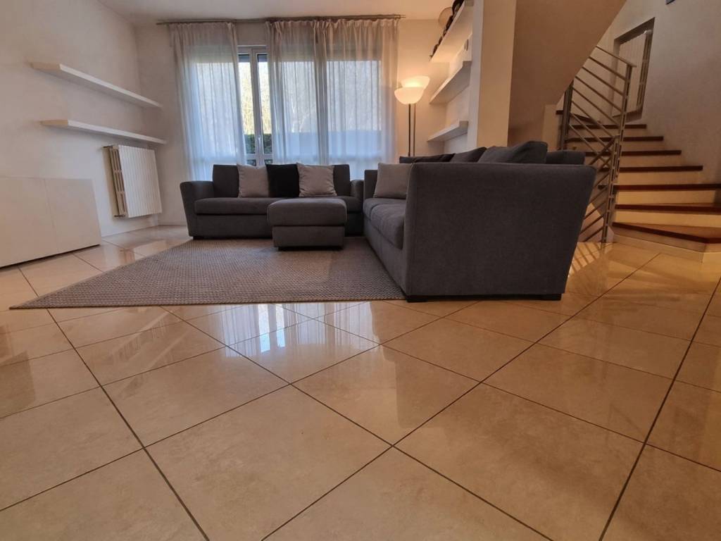 casa indipendente in vendita a Padova in zona Guizza