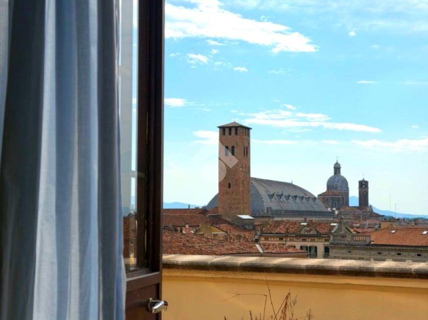 appartamento in vendita a Padova in zona Centro Storico