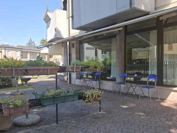 negozio in vendita a Padova in zona Brentelle