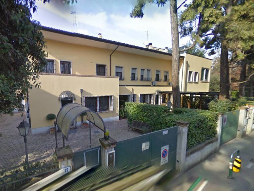 casa indipendente in vendita a Padova in zona Sacra Famiglia