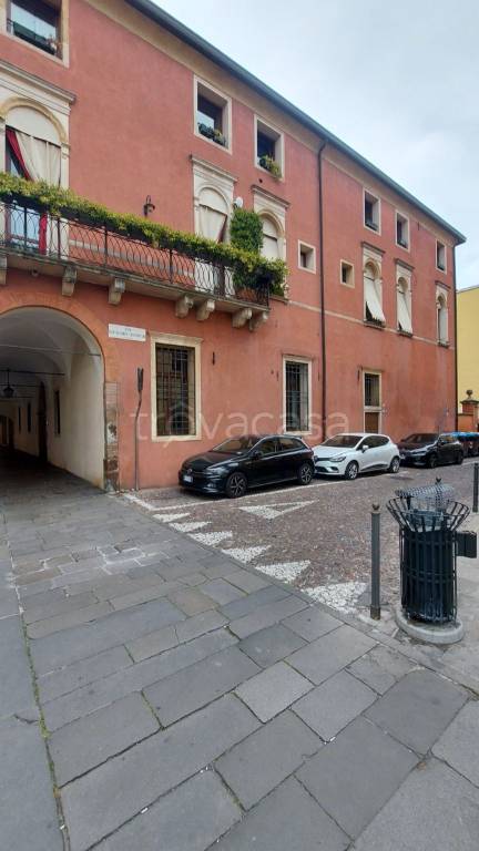 appartamento in vendita a Padova in zona Savonarola