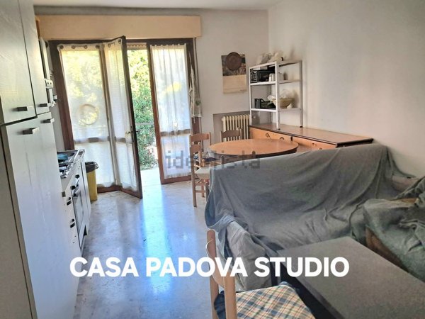 appartamento in vendita a Padova in zona San Carlo