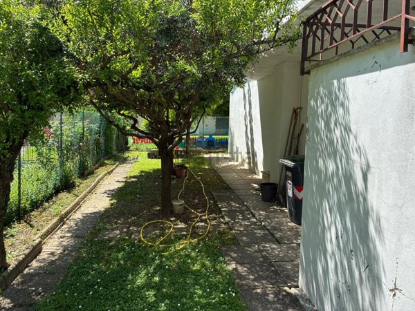 casa indipendente in vendita a Padova in zona Madonna Pellegrina