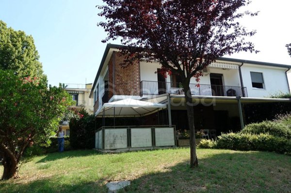 casa indipendente in vendita a Padova in zona Brentelle
