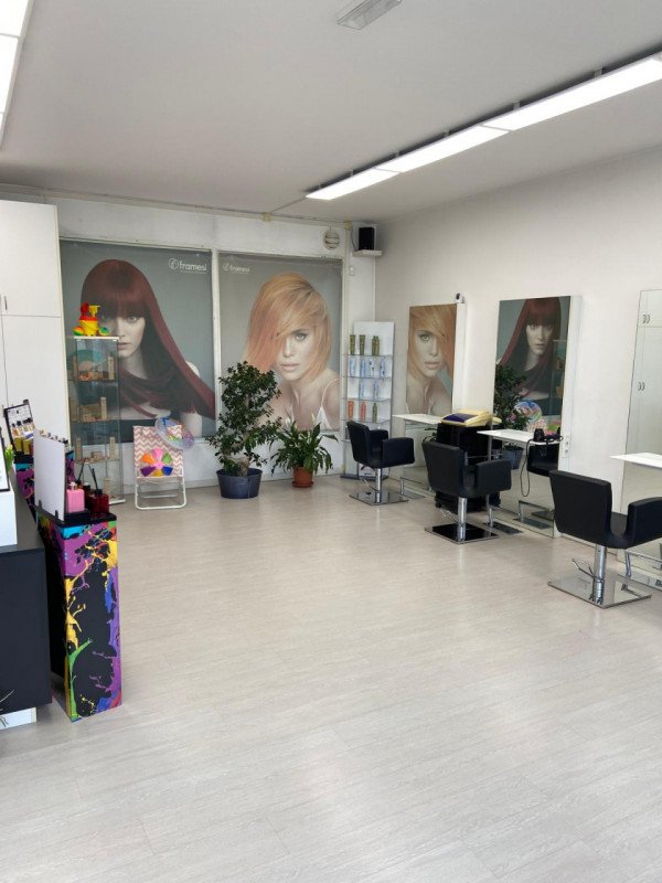 negozio in vendita a Padova in zona San Carlo