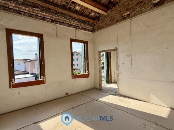 casa indipendente in vendita a Padova in zona Ponte di Brenta