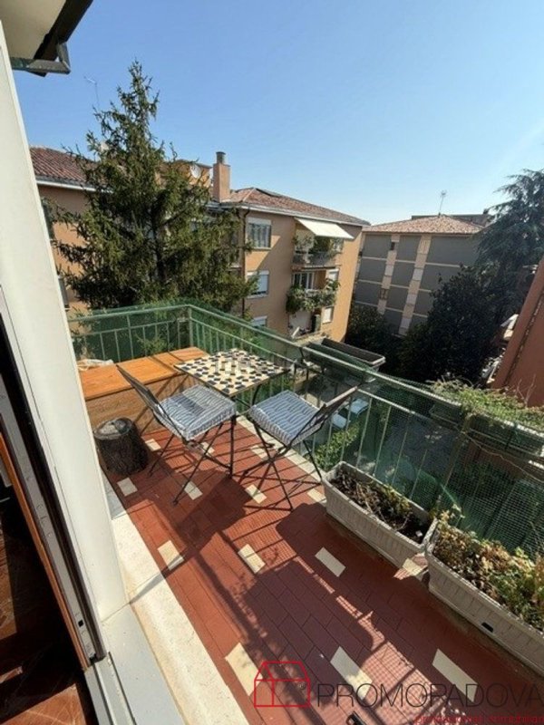 appartamento in vendita a Padova in zona Sacra Famiglia