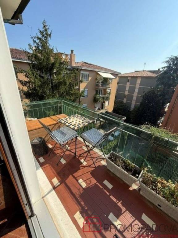 appartamento in vendita a Padova in zona Sacra Famiglia