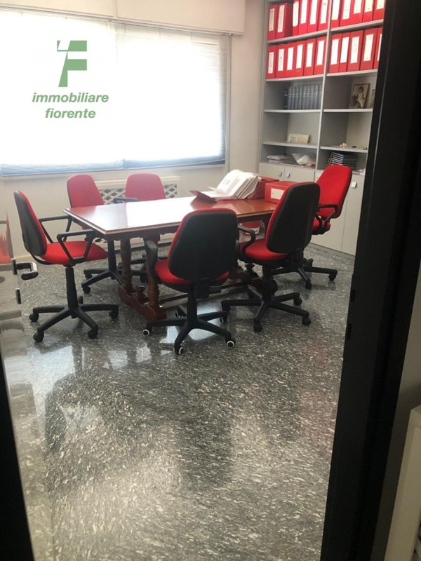 ufficio in vendita a Padova in zona Arcella