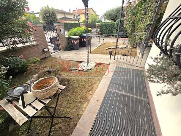 casa indipendente in vendita a Padova in zona Altichiero