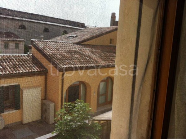 appartamento in vendita a Padova in zona Portello