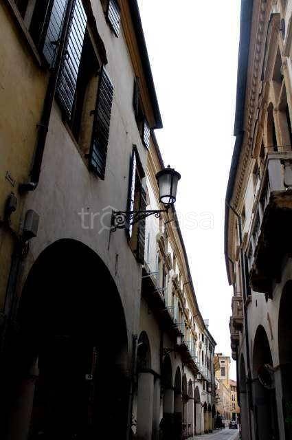 appartamento in vendita a Padova in zona Centro Storico
