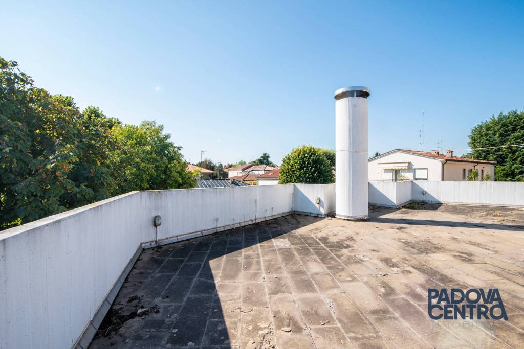 casa indipendente in vendita a Padova in zona Santa Croce