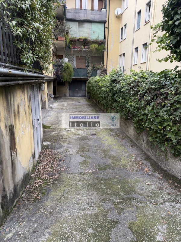 box auto in vendita a Padova in zona Centro Storico