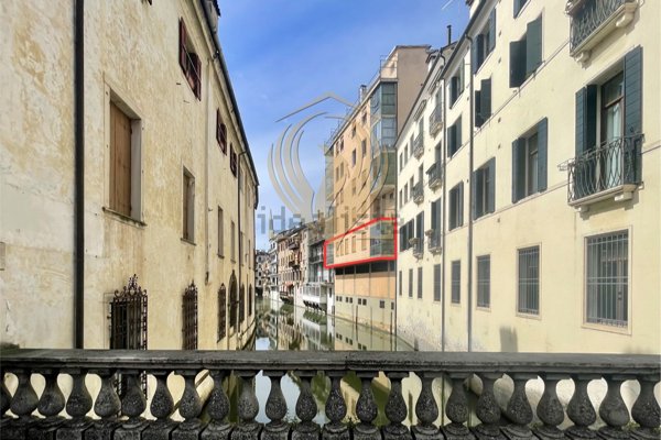 appartamento in vendita a Padova in zona Centro Storico