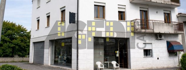 ufficio in vendita a Padova in zona Bassanello