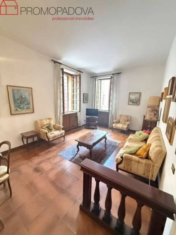 appartamento in vendita a Padova in zona Centro Storico