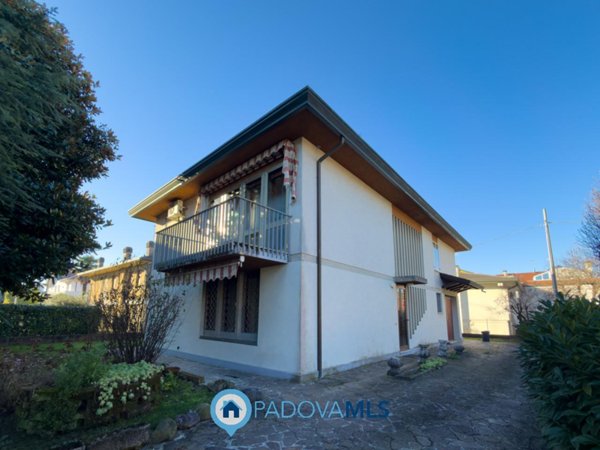 casa indipendente in vendita a Padova in zona Ponte di Brenta