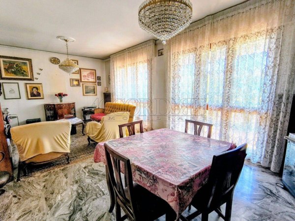 casa indipendente in vendita a Padova in zona Arcella