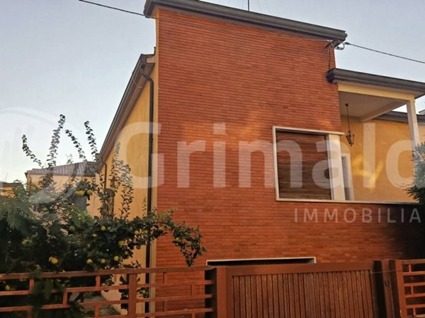 casa indipendente in vendita a Padova in zona Portello