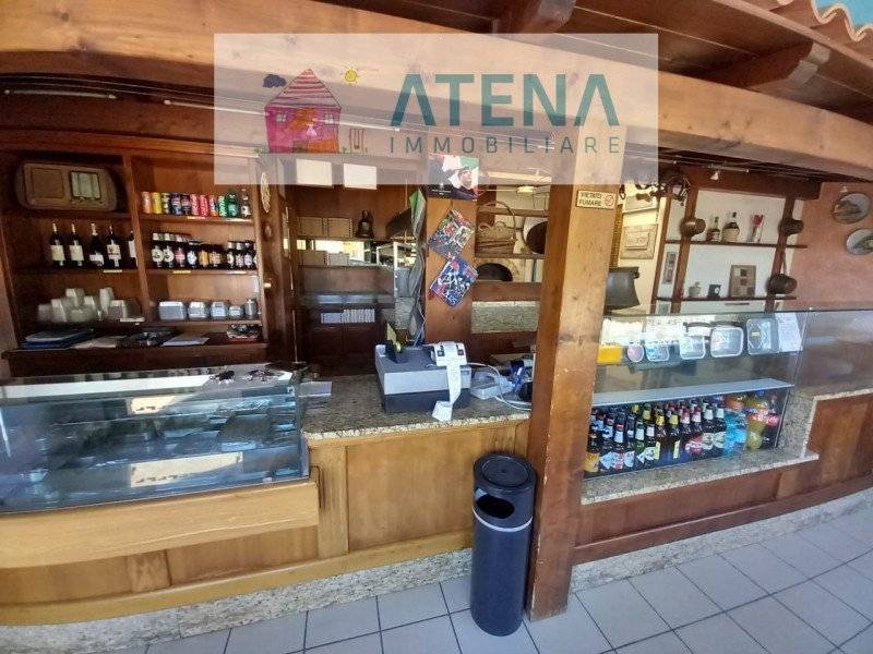 attivita commerciale in vendita a Padova in zona Montà