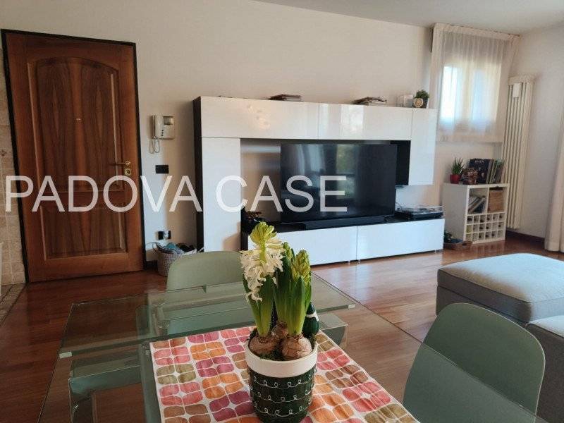 appartamento in vendita a Padova in zona Savonarola