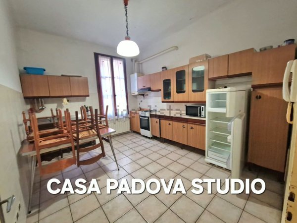 appartamento in vendita a Padova in zona Arcella