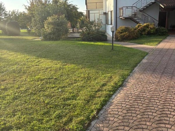 casa indipendente in vendita a Padova in zona Montà