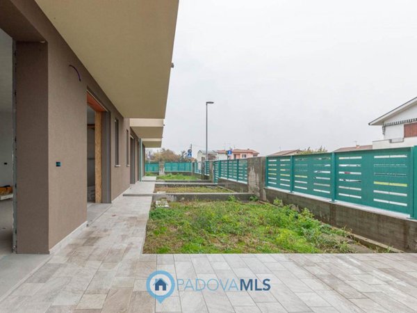 casa indipendente in vendita a Pernumia