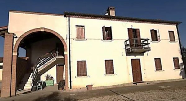 casa indipendente in vendita a Pernumia