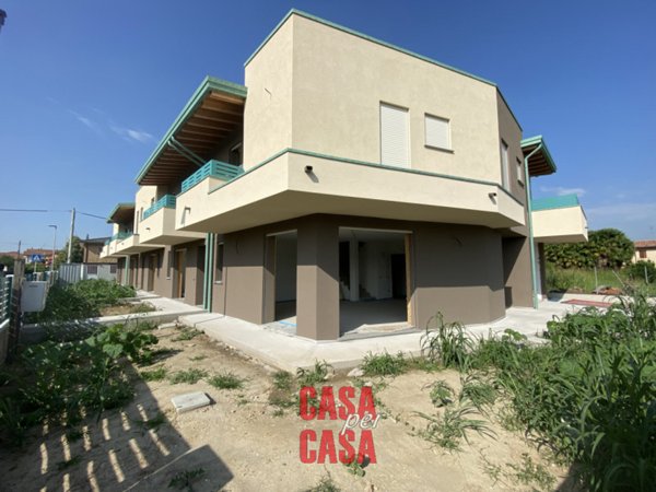 casa indipendente in vendita a Pernumia