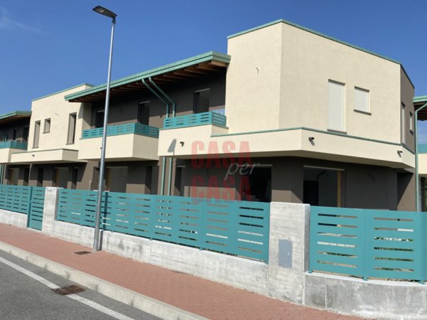 casa indipendente in vendita a Pernumia