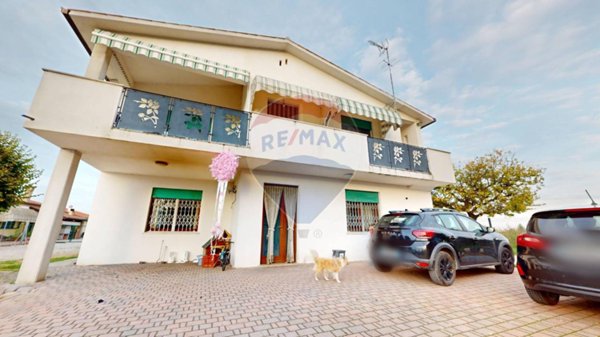 casa indipendente in vendita a Pernumia